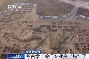 多纳鲁马本场数据：10次扑救+3解围，获评9.5分全场最高